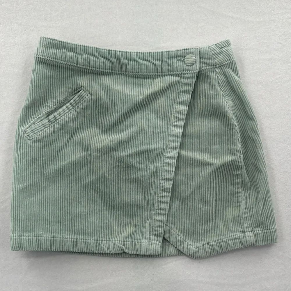 3for$20 Forever21 Green Corduroy Wrap Skirt size M